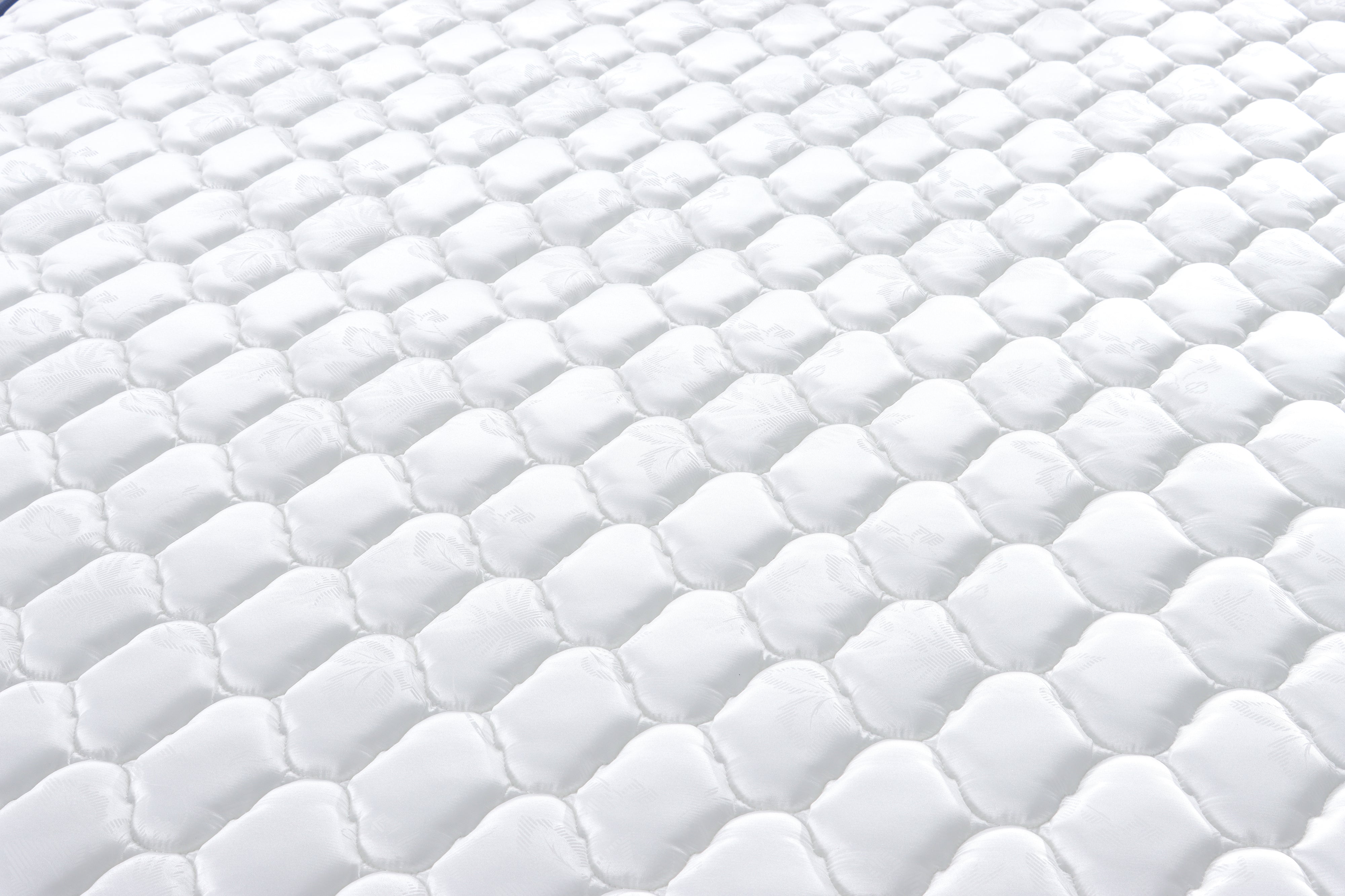 WHITE NZ MADE QUEEN SLAT BASE + MATTRESS